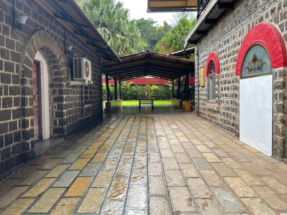 The Green Gate Resort Mulshi 外观 照片