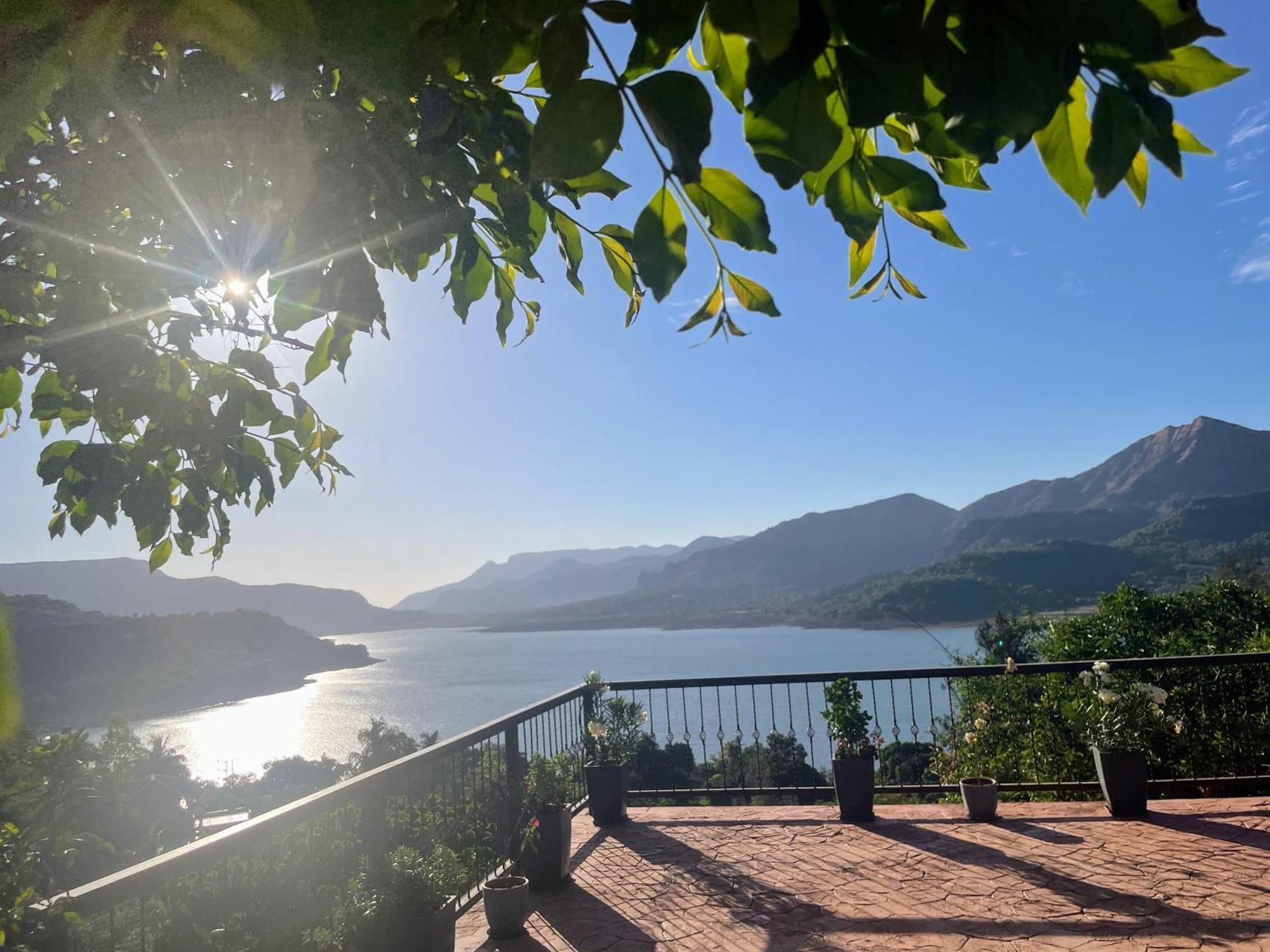 The Green Gate Resort Mulshi 外观 照片